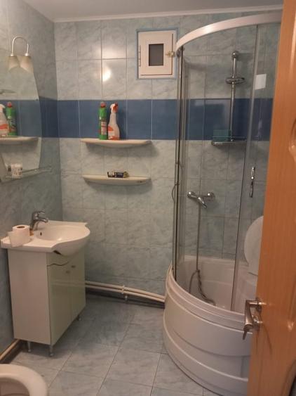 Apartament cu 3 camere decomandat în Vidin-Progresul