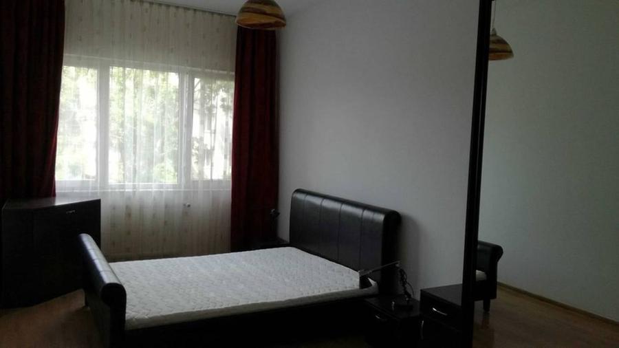 Apartament cu 2 camere în Plopilor