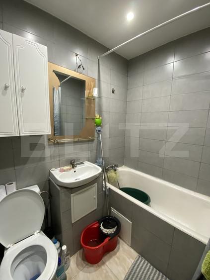Garsonieră semidecomandată, mobilată în Calea Moldovei