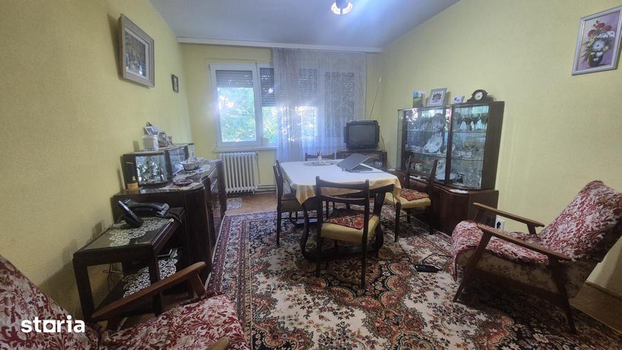 Apartament cu 3 camere în Țiglina 3