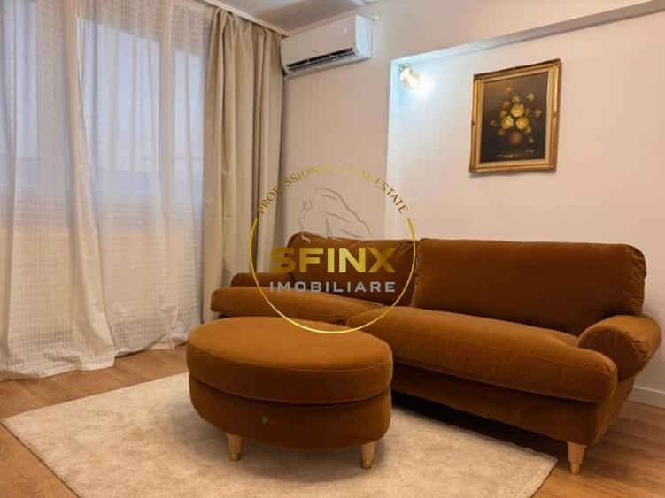 Apartament cu 3 camere semidecomandat, mobilat în Tineretului