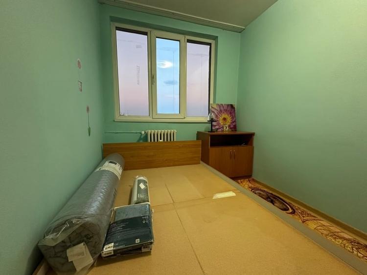 Apartament cu 3 camere semidecomandat în Drumul Taberei