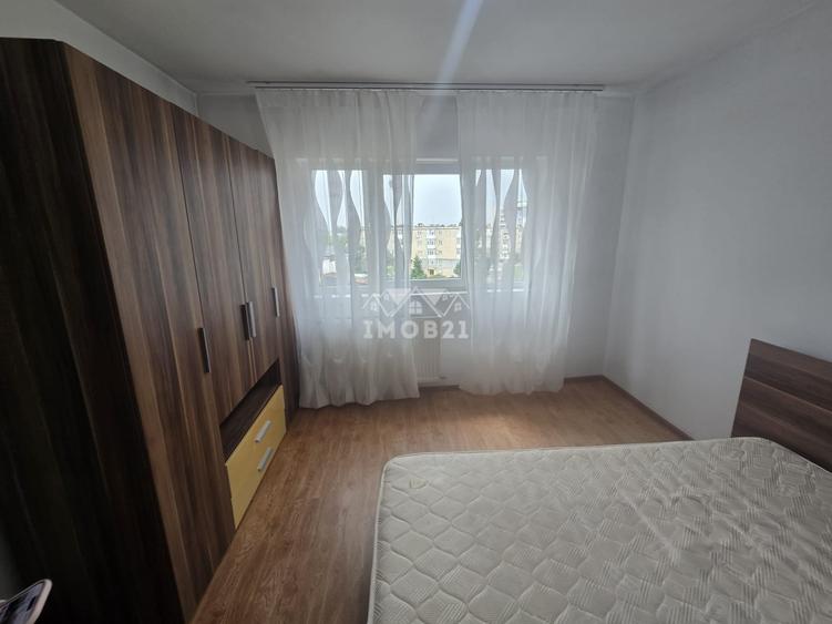 Apartament cu 2 camere decomandat, mobilat în 9 Mai