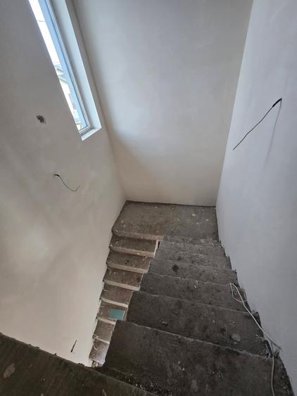 Casă individuală cu 4 camere cu Canalizare în Exterior Nord