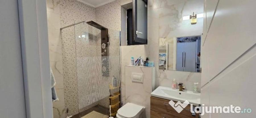 Casă cu 3 camere cu Teren 450 Mp în Nufărul