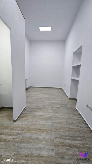 Spațiu comercial, de 58 mp, în Central