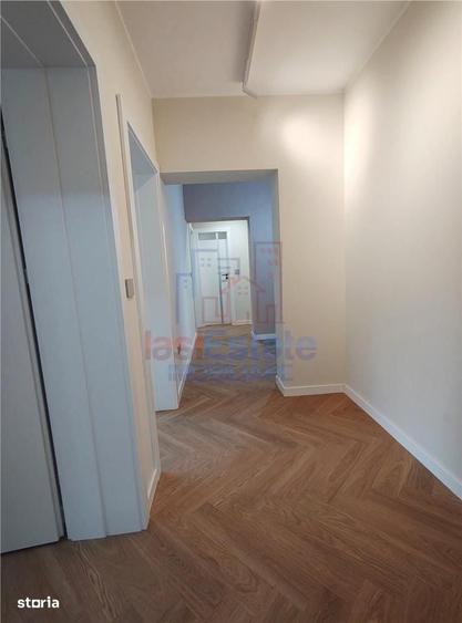 Oferta Rara - Copou - Parc - Apartament 4 camere cu garaj si boxa - 19