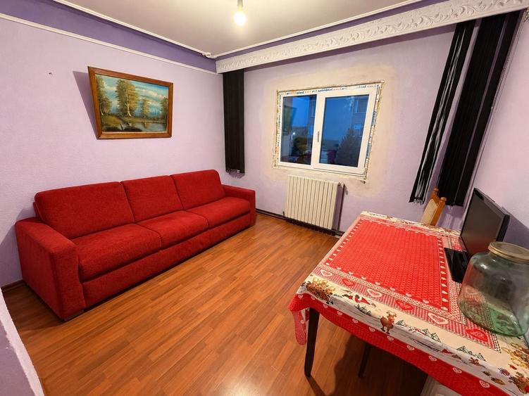 Apartament cu 4 camere decomandat în Lunca Cetățuii