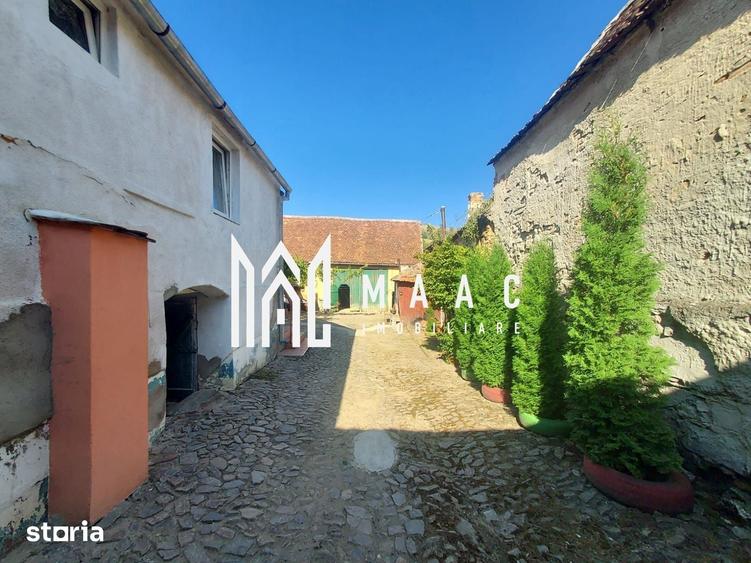 Casă cu 4 camere cu Teren 1200 Mp în Central
