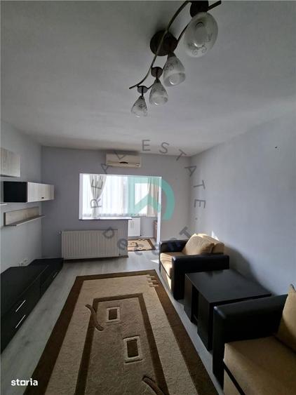 Apartament cu 2 camere decomandat în Centrul Istoric
