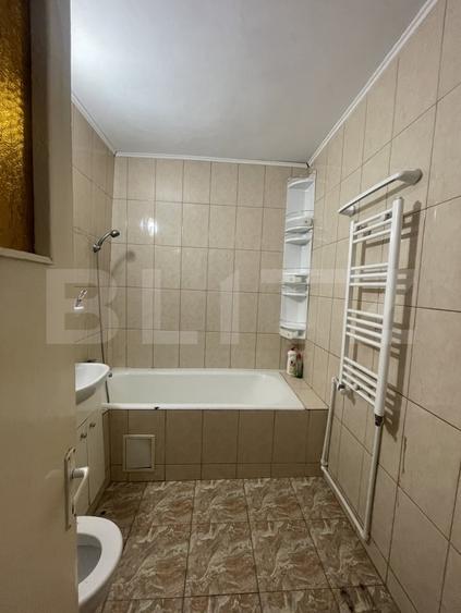 Apartament cu 3 camere decomandat în Burdujeni