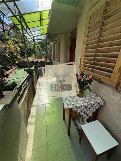 Duplex cu 3 camere cu Canalizare în Ștrand