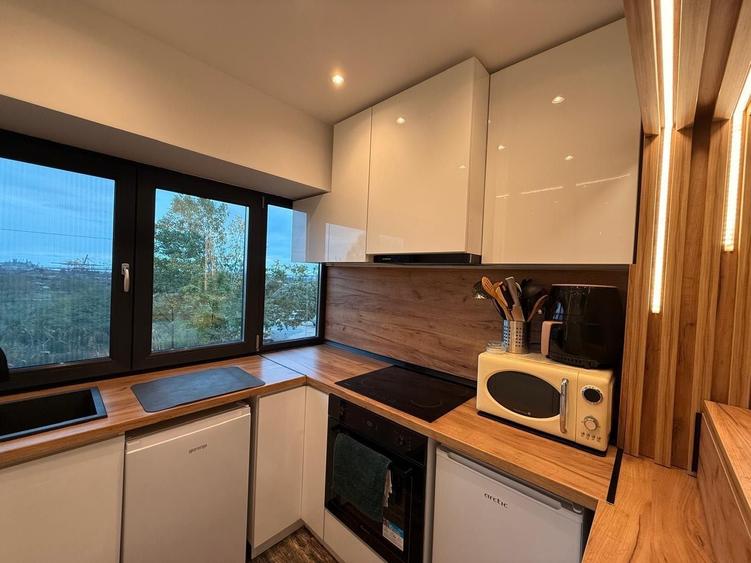 Apartament cu 2 camere decomandat în Poarta 6