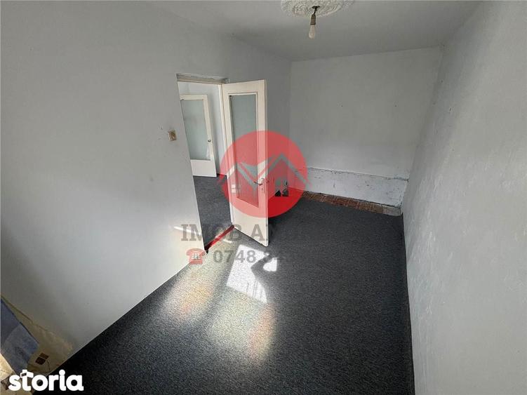 Apartament 3 camere, etaj 1, cartier Big, renovabil - 1
