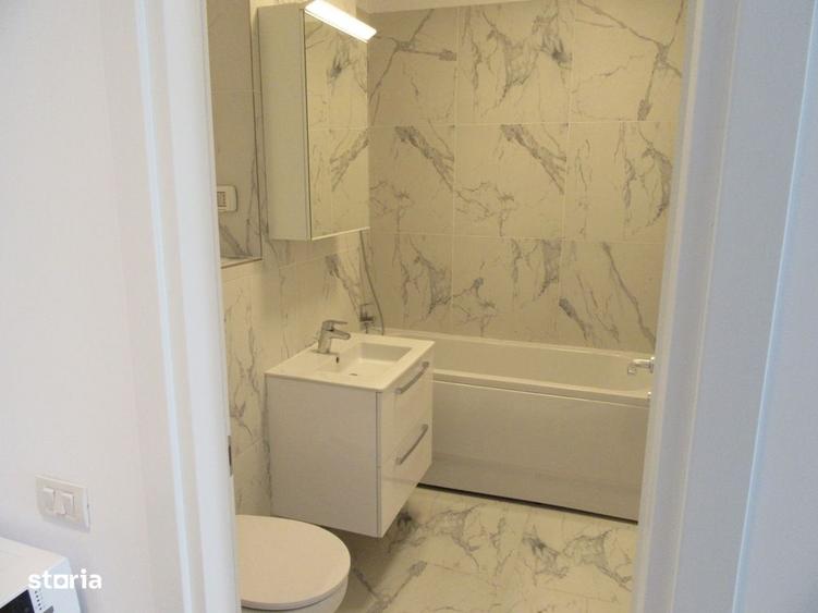 Apartament cu 3 camere semidecomandat, mobilat în Fundeni