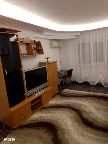Apartament cu 2 camere decomandat în Tineretului