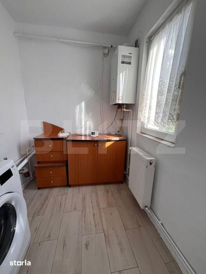 Apartament cu 3 camere semidecomandat în Gară