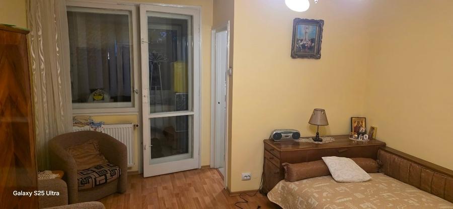 Garsonieră decomandată, mobilată în Dristor