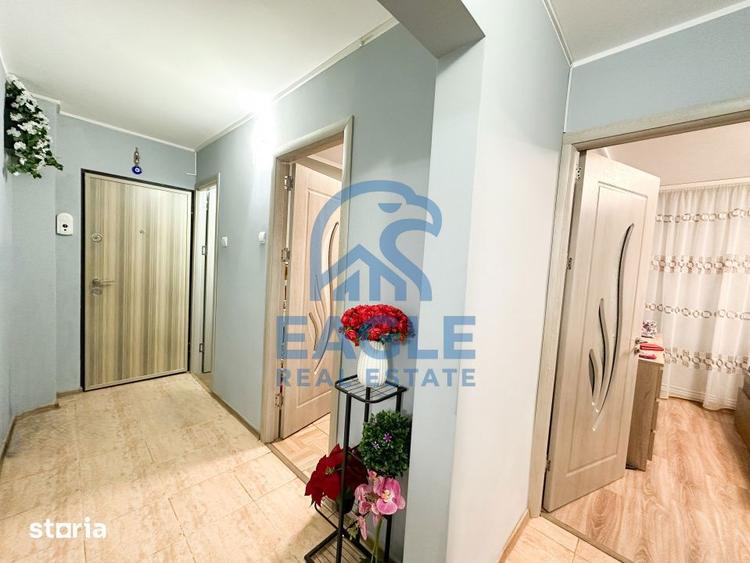 Apartament cu 2 camere decomandat, mobilat în Sud