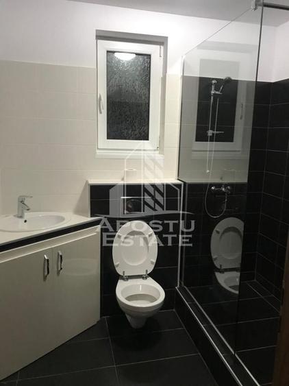 Apartament cu 3 camere decomandat în Dumbrăvița