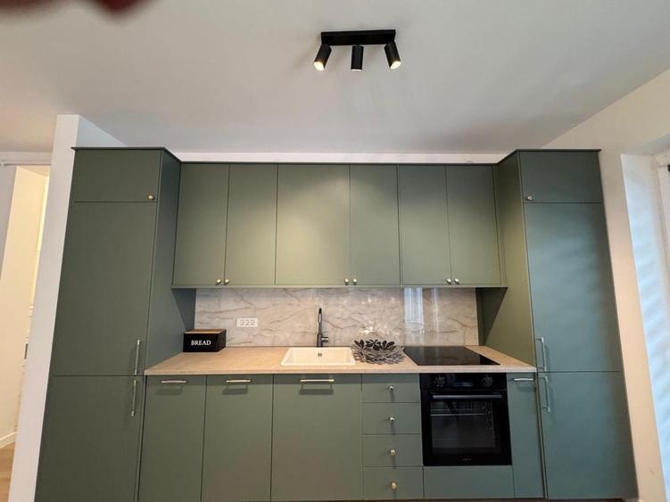 Apartament cu 2 camere decomandat în Giroc