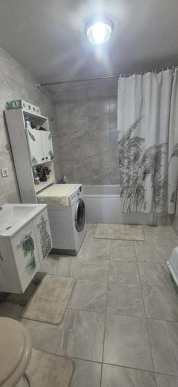 Apartament cu 2 camere decomandat în Unirii