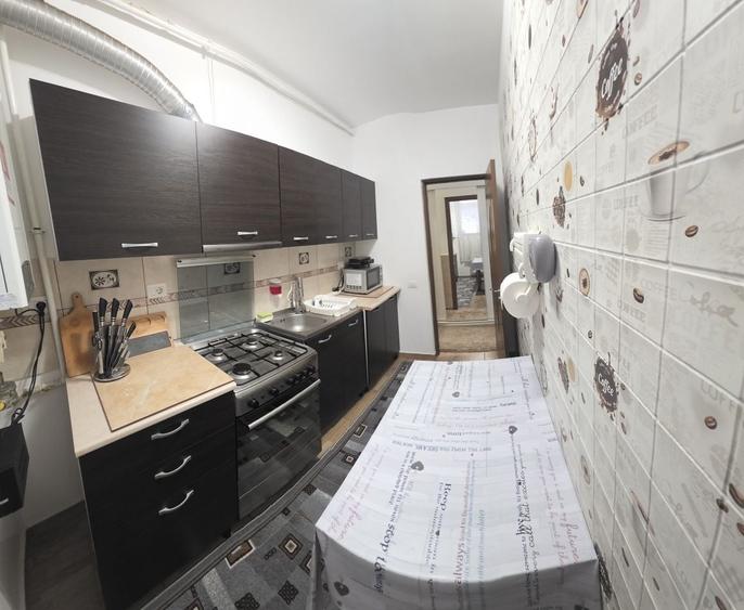 Apartament cu 3 camere decomandat în Chiajna