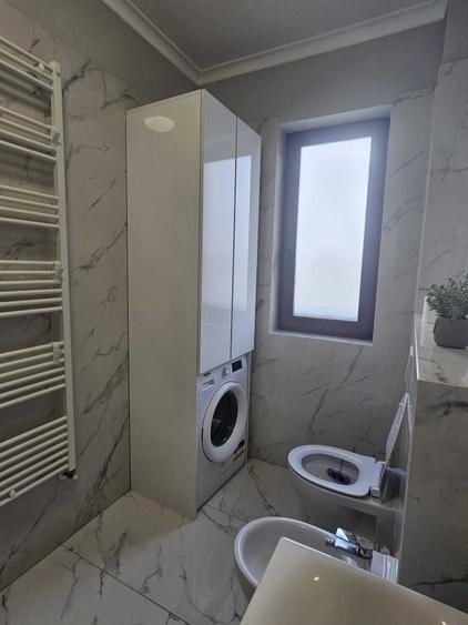 Apartament cu 2 camere semidecomandat în Giroc