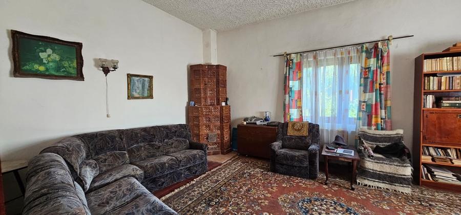 Casă individuală cu 5 camere cu Canalizare în Moinești