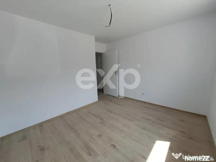 Apartament cu 3 camere decomandat în Trivale