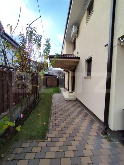 Duplex cu 4 camere cu Canalizare în Florești