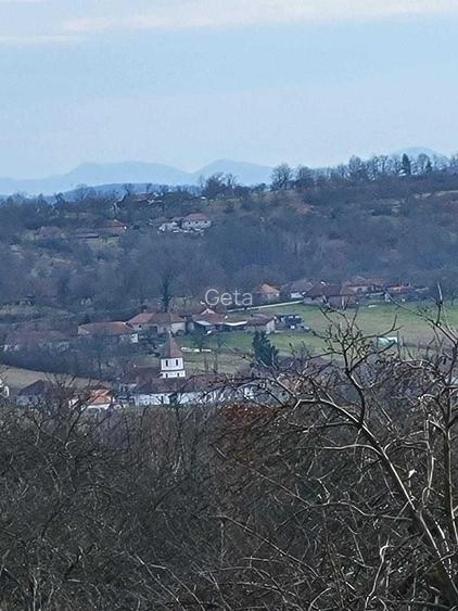 CASA cu panorama si teren generos