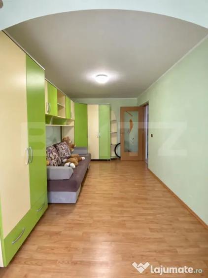 Apartament cu 3 camere decomandat în Burdujeni