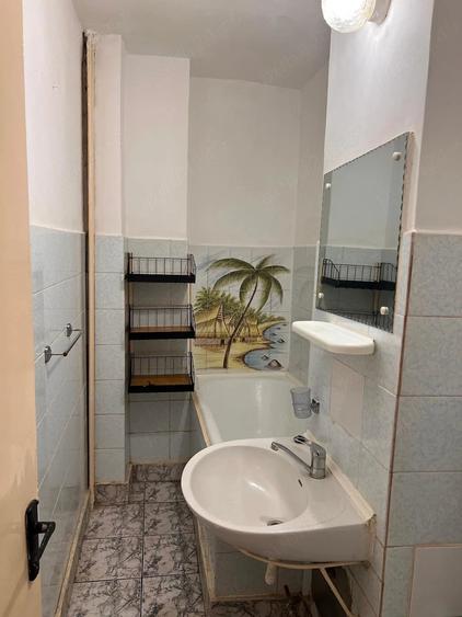 Garsonieră decomandată în Salca