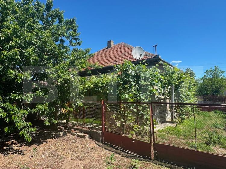 Casă individuală cu 3 camere cu Teren 4348 Mp în Craidorolț