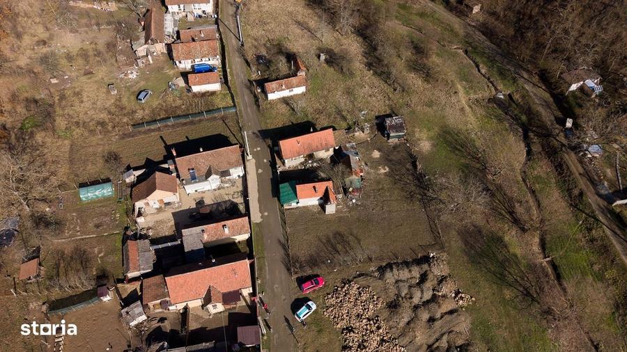 Casă cu 2 camere în Central