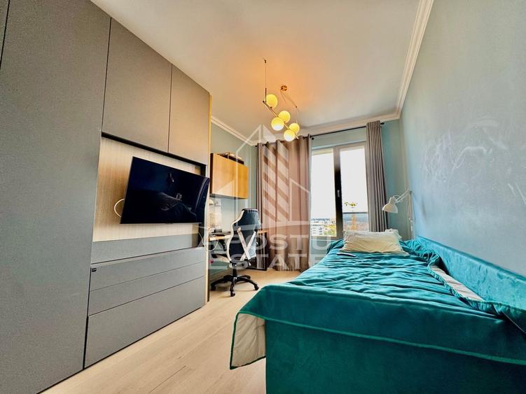 Apartament cu 3 camere decomandat, mobilat în Take Ionescu