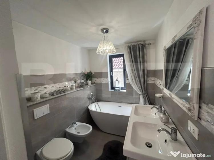 Casă cu 3 camere cu Teren 210 Mp în Brestei