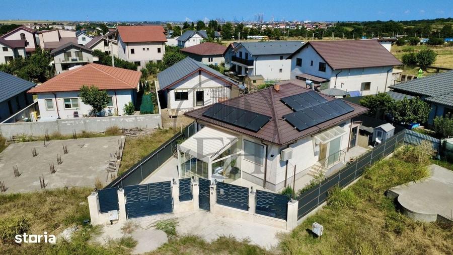 Casă cu 3 camere în Agigea