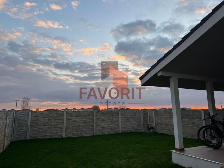 Duplex cu 4 camere cu Canalizare în Giroc