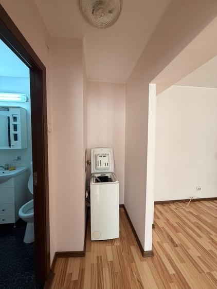 Apartament cu 2 camere semidecomandat în Moșilor