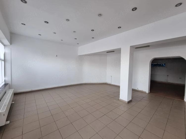 Spațiu comercial, de 80 mp, în Nord