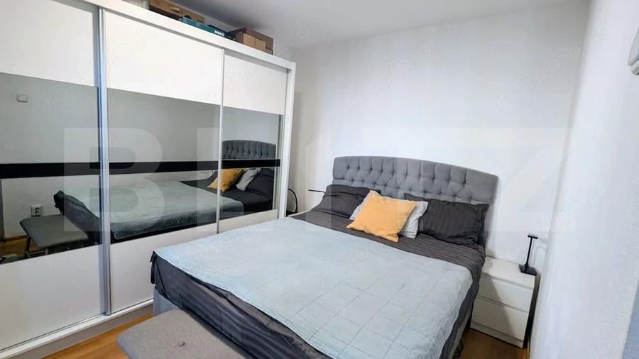 Apartament cu 2 camere semidecomandat în Cetate
