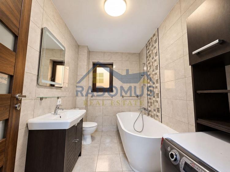 Casă individuală cu 6 camere cu Canalizare în Bereasca