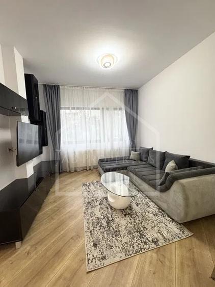 Apartament cu 2 camere decomandat, mobilat în Pipera