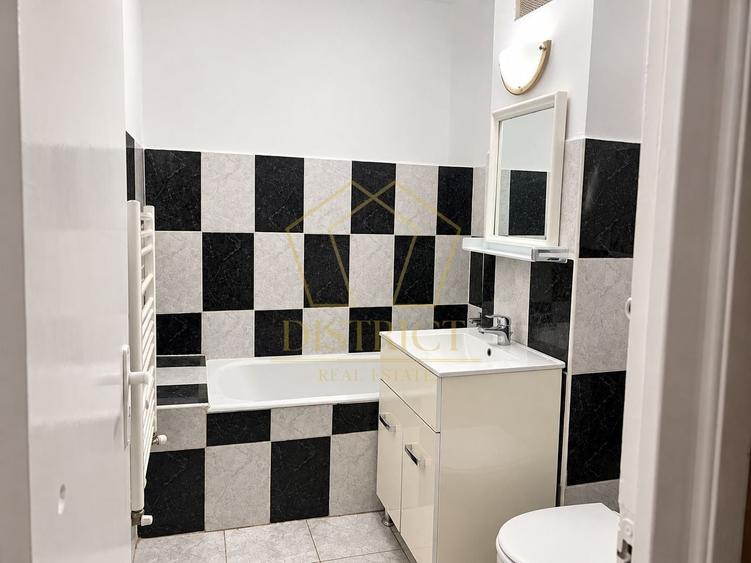 Apartament cu 3 camere decomandat, mobilat în Aradului