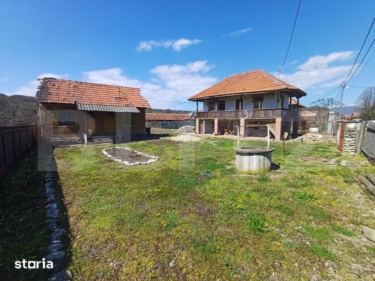Teren de 5470 mp, în Schela
