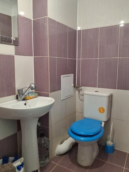 Apartament cu 2 camere semidecomandat, mobilat în Rahova