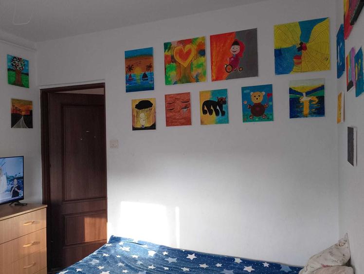 Apartament cu 4 camere semidecomandat în Drumul Taberei