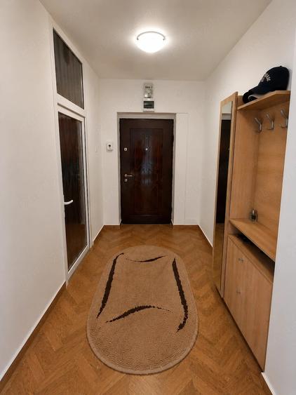 Apartament cu 2 camere semidecomandat în Exterior Vest